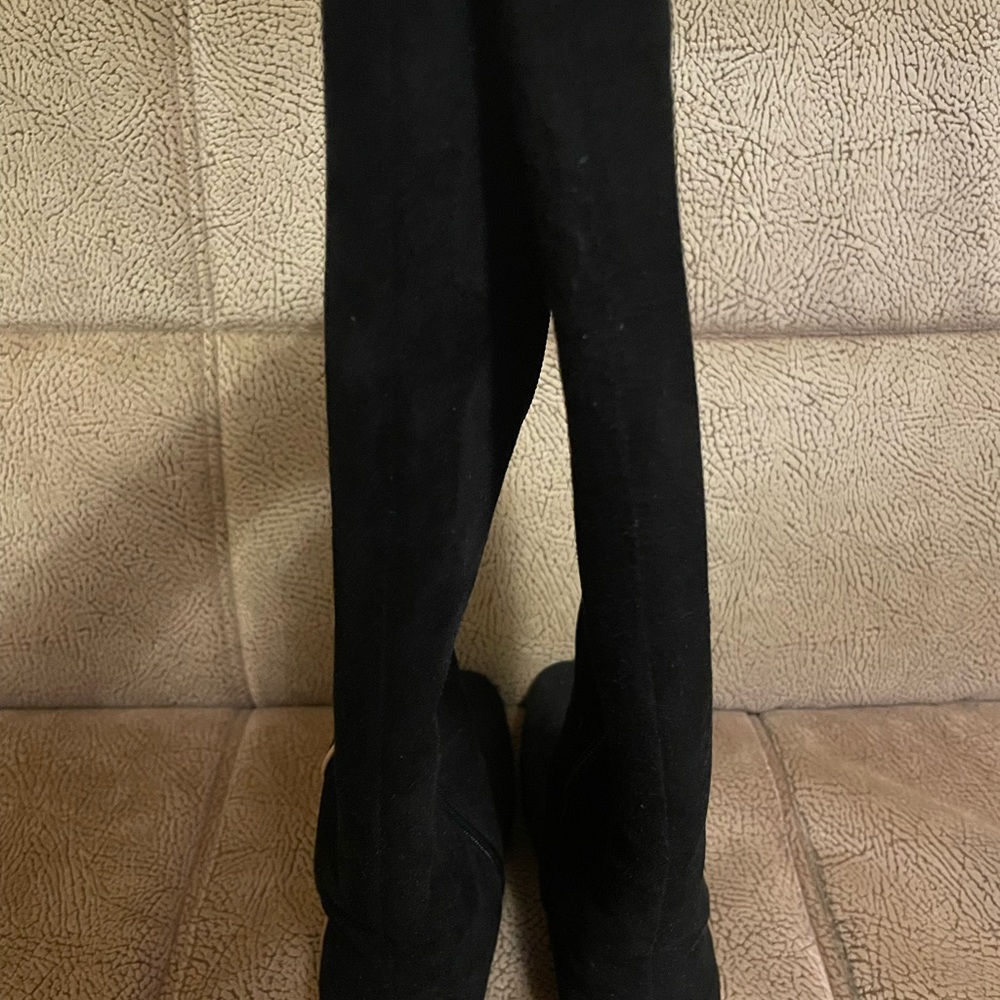 Isaac Mizrahi Suede Boots- 7 - Picture 3 of 4